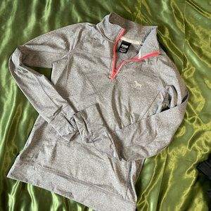 Quarter zip top